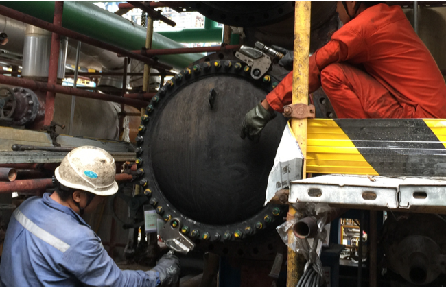 Low Profile Hydraulic Torque Wrench