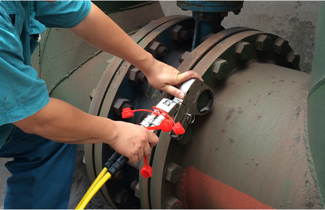 Low Profile Hydraulic Torque Wrench