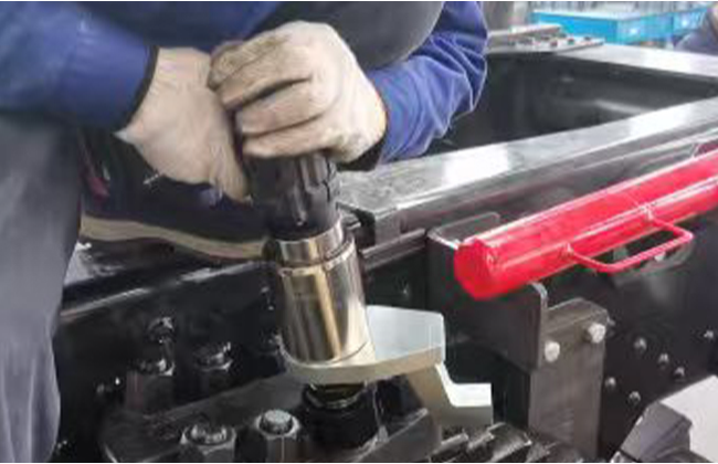 Battery Torque Wrench