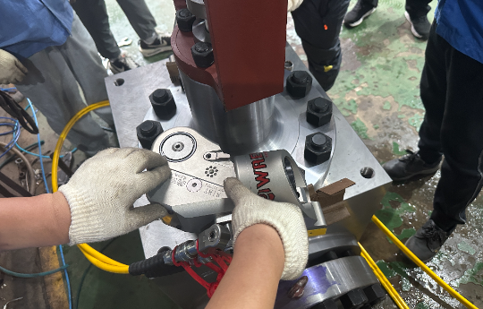 WREN provide IBT Series Square Drive Wrench service